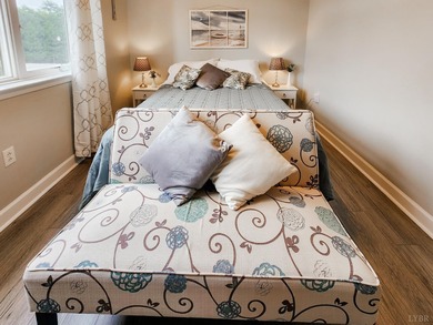 Travel & Leisure Magazine quoted Smith Mountain Lake as 'Lake on Mariners Landing Golf and Country Club in Virginia - for sale on GolfHomes.com, golf home, golf lot