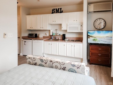 Travel & Leisure Magazine quoted Smith Mountain Lake as 'Lake on Mariners Landing Golf and Country Club in Virginia - for sale on GolfHomes.com, golf home, golf lot