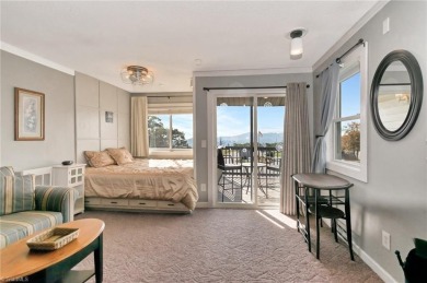 TURNKEY mtn condo w/LONG RANGE VIEWS for UNDER $95K! Buy now & on Beech Mountain Club in North Carolina - for sale on GolfHomes.com, golf home, golf lot