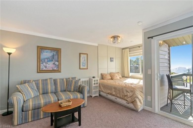 TURNKEY mtn condo w/LONG RANGE VIEWS for UNDER $95K! Buy now & on Beech Mountain Club in North Carolina - for sale on GolfHomes.com, golf home, golf lot