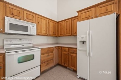 Welcome to this exceptionally clean and well-maintained townhome on Wolf Creek At Paradise Canyon in Nevada - for sale on GolfHomes.com, golf home, golf lot