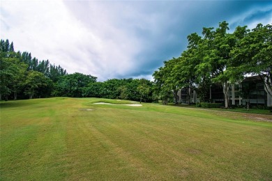 Welcome home to this renovated 2 bed, 2 bath condo at the highly on Colony West Country Club in Florida - for sale on GolfHomes.com, golf home, golf lot