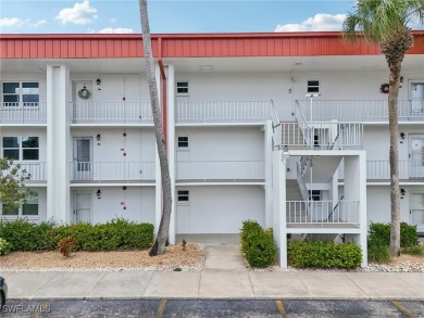 Paradise awaits you with this updated second floor unit on Seven Lakes Golf and Tennis Community in Florida - for sale on GolfHomes.com, golf home, golf lot