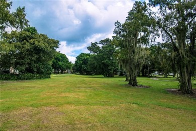Welcome home to this renovated 2 bed, 2 bath condo at the highly on Colony West Country Club in Florida - for sale on GolfHomes.com, golf home, golf lot