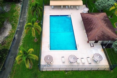 Welcome home to this renovated 2 bed, 2 bath condo at the highly on Colony West Country Club in Florida - for sale on GolfHomes.com, golf home, golf lot
