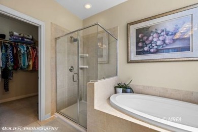 Stunning 2-bedroom + den home located on the 5th hole of the on The Oasis Golf Club in Nevada - for sale on GolfHomes.com, golf home, golf lot
