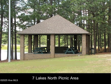 GOLF FRONT! COMPLETELY REMODELED! This stunning 3-bedroom on Seven Lakes Country Club in North Carolina - for sale on GolfHomes.com, golf home, golf lot