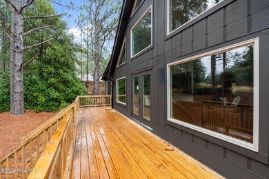 GOLF FRONT! COMPLETELY REMODELED! This stunning 3-bedroom on Seven Lakes Country Club in North Carolina - for sale on GolfHomes.com, golf home, golf lot