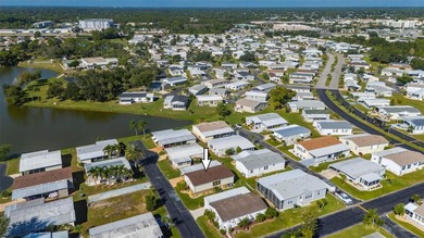 Under contract-accepting backup offers. Welcome to this on Kings Gate Golf Club in Florida - for sale on GolfHomes.com, golf home, golf lot