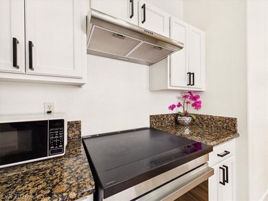 Beautiful 3-BED,2-BATH,2-CAR garage HOME in the highly desirable on Mountain Falls Golf Course in Nevada - for sale on GolfHomes.com, golf home, golf lot