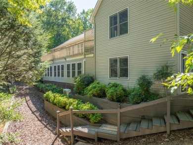 First time ever on the market! Well maintained 4 bedroom, 4-bath on White Path Golf Club in Georgia - for sale on GolfHomes.com, golf home, golf lot