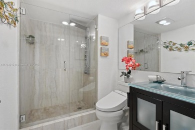 Paradise for Golfer's  !
Immaculate , turn-key condo 2BR/2BA on Hollybrook Golf and Tennis Club  in Florida - for sale on GolfHomes.com, golf home, golf lot