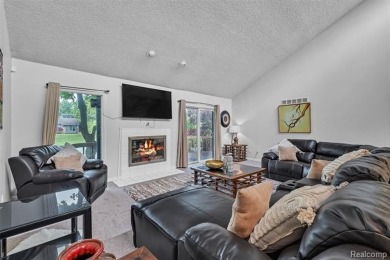 Don't miss out on this end unit condo featuring TWO bedrooms and on Shenandoah Country Club in Michigan - for sale on GolfHomes.com, golf home, golf lot