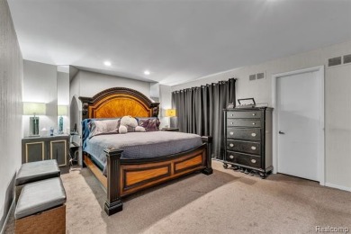 Don't miss out on this end unit condo featuring TWO bedrooms and on Shenandoah Country Club in Michigan - for sale on GolfHomes.com, golf home, golf lot
