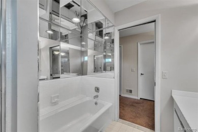 Don't miss out on this end unit condo featuring TWO bedrooms and on Shenandoah Country Club in Michigan - for sale on GolfHomes.com, golf home, golf lot