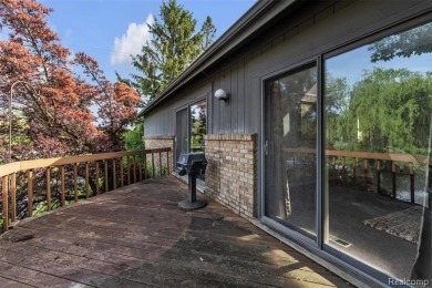Don't miss out on this end unit condo featuring TWO bedrooms and on Shenandoah Country Club in Michigan - for sale on GolfHomes.com, golf home, golf lot