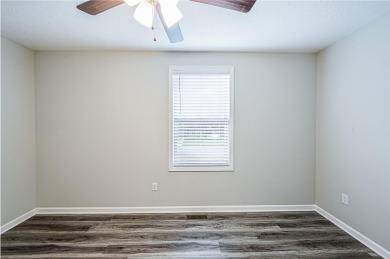 Discover modern comfort and effortless convenience in this on Franklin Country Club in Kentucky - for sale on GolfHomes.com, golf home, golf lot