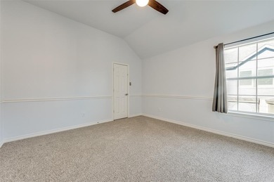 This 6-bedroom, 3.5-bath home is set on an OVERSIZED on Oakmont Country Club in Texas - for sale on GolfHomes.com, golf home, golf lot