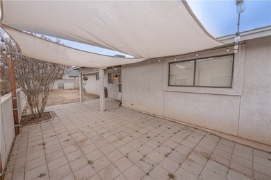 Charming 2 Bedroom Home in the Heart of Kingman! Welcome home to on Cerbat Cliffs Golf Course in Arizona - for sale on GolfHomes.com, golf home, golf lot