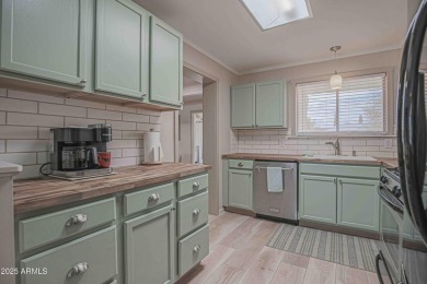 Welcome to this charming 3BD/2BA home in the heart of Sun City! on Sun City North Golf Course in Arizona - for sale on GolfHomes.com, golf home, golf lot