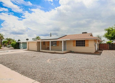 Welcome to this charming 3BD/2BA home in the heart of Sun City! on Sun City North Golf Course in Arizona - for sale on GolfHomes.com, golf home, golf lot