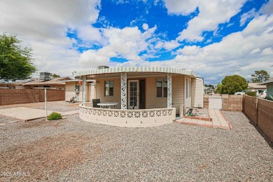 Welcome to this charming 3BD/2BA home in the heart of Sun City! on Sun City North Golf Course in Arizona - for sale on GolfHomes.com, golf home, golf lot