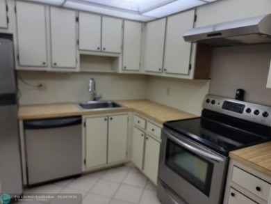 Priced to sell!  This two bedroom, two bath condo in a pet on Oaks Country Club in Florida - for sale on GolfHomes.com, golf home, golf lot