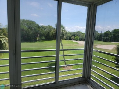 Priced to sell!  This two bedroom, two bath condo in a pet on Oaks Country Club in Florida - for sale on GolfHomes.com, golf home, golf lot