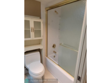 Priced to sell!  This two bedroom, two bath condo in a pet on Oaks Country Club in Florida - for sale on GolfHomes.com, golf home, golf lot