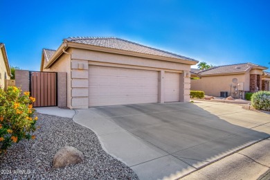 Exceptional home in Sun Lakes Oakwood community.  This on Oakwood Golf Club  in Arizona - for sale on GolfHomes.com, golf home, golf lot