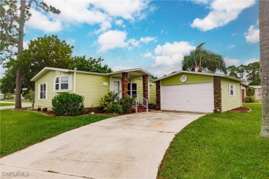 2 BR, 2 Bath Home in Pine Lakes CC, roof 2 yrs, A/C 8 yrs on Pine Lakes Country Club in Florida - for sale on GolfHomes.com, golf home, golf lot