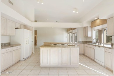 LOVELY WELL MAINTAINED GOLF COURSE PROPERTY READY FOR A NEW on Westbrook Village / Vista Golf Course in Arizona - for sale on GolfHomes.com, golf home, golf lot