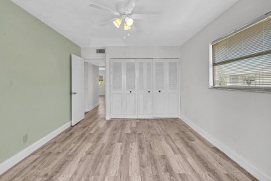Light and bright 2/2 condo in Kings Point Golf & Country Club w/ on Kings Point Golf -Flanders Way in Florida - for sale on GolfHomes.com, golf home, golf lot