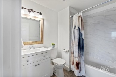 Charming custom-built home in coveted Eagle Rim Estates, just on Eagle Hills Golf Course in Idaho - for sale on GolfHomes.com, golf home, golf lot