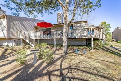 Welcome to your dream townhome nestled within the picturesque on Indian Hills Country Club in Arkansas - for sale on GolfHomes.com, golf home, golf lot