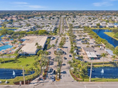 Light and bright 2/2 condo in Kings Point Golf & Country Club w/ on Kings Point Golf -Flanders Way in Florida - for sale on GolfHomes.com, golf home, golf lot