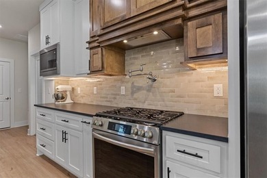 Beautiful like new home in The Greens at Sugar Creek. Discover on Big Sugar Golf Club in Arkansas - for sale on GolfHomes.com, golf home, golf lot