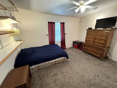 Motivated seller!! Spacious home located in Water Oak Country on Water Oak Country Club Estates in Florida - for sale on GolfHomes.com, golf home, golf lot