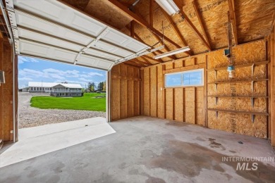 Beautiful 6-bed, 3.5-bath, 3,800 sq ft horse property on 2.2 on Scotch Pines Golf Course in Idaho - for sale on GolfHomes.com, golf home, golf lot