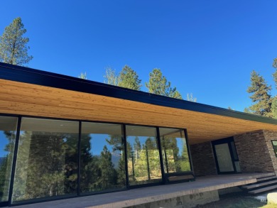 Incredible modern contemporary home.  Currently under a remodel on Meadowcreek Golf Resort in Idaho - for sale on GolfHomes.com, golf home, golf lot