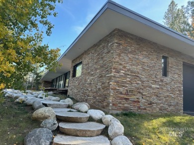 Incredible modern contemporary home.  Currently under a remodel on Meadowcreek Golf Resort in Idaho - for sale on GolfHomes.com, golf home, golf lot