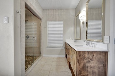 GOLF COURSE LIVING IN GREEN TREE NORTH! THIS 4 BED, 2.5 BATH GEM on Green Tree Country Club in Texas - for sale on GolfHomes.com, golf home, golf lot