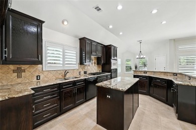 IMMACULATE SINGLE-STORY WITH A MASSIVE BACKYARD NESTLED IN A on Bridlewood Golf Course in Texas - for sale on GolfHomes.com, golf home, golf lot