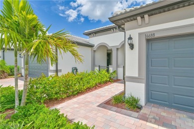 GOLFERS DREAM VILLA in the highly sought after RIVER HALL on River Hall Country Club in Florida - for sale on GolfHomes.com, golf home, golf lot