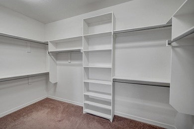 GOLF COURSE LIVING IN GREEN TREE NORTH! THIS 4 BED, 2.5 BATH GEM on Green Tree Country Club in Texas - for sale on GolfHomes.com, golf home, golf lot