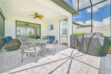 GOLFERS DREAM VILLA in the highly sought after RIVER HALL on River Hall Country Club in Florida - for sale on GolfHomes.com, golf home, golf lot