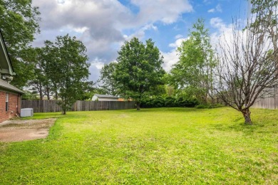 Very low taxes, and seller is offering $5,000 toward closing on Stonebridge Golf Club in Tennessee - for sale on GolfHomes.com, golf home, golf lot
