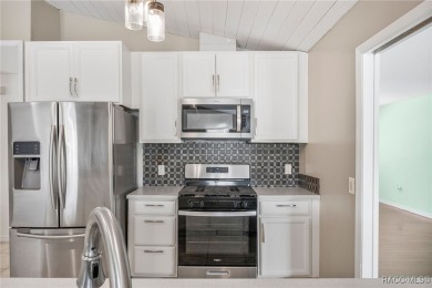 Wonderful 3 bedroom 2 bath pool home in the desirable community on Citrus Hills Golf Club in Florida - for sale on GolfHomes.com, golf home, golf lot