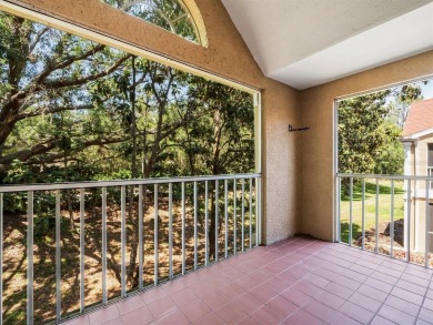 Beautifully updated 2 bedroom, 2 bath condo with a large balcony on Hunters Green Country Club in Florida - for sale on GolfHomes.com, golf home, golf lot