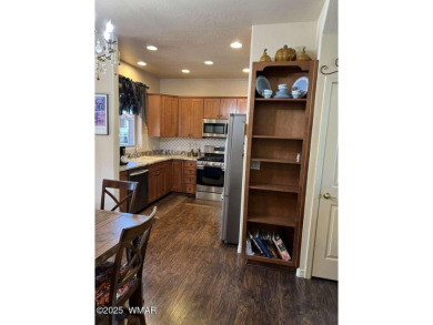 Welcome to the dream home you have been waiting for in the on Pinetop Lakes Golf and Country Club in Arizona - for sale on GolfHomes.com, golf home, golf lot